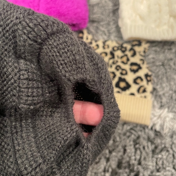 Cozy Pom-Pom Beanie Ponytail Hat Bundle White Purple Leopard Pink Dark Grey - Picture 6 of 6